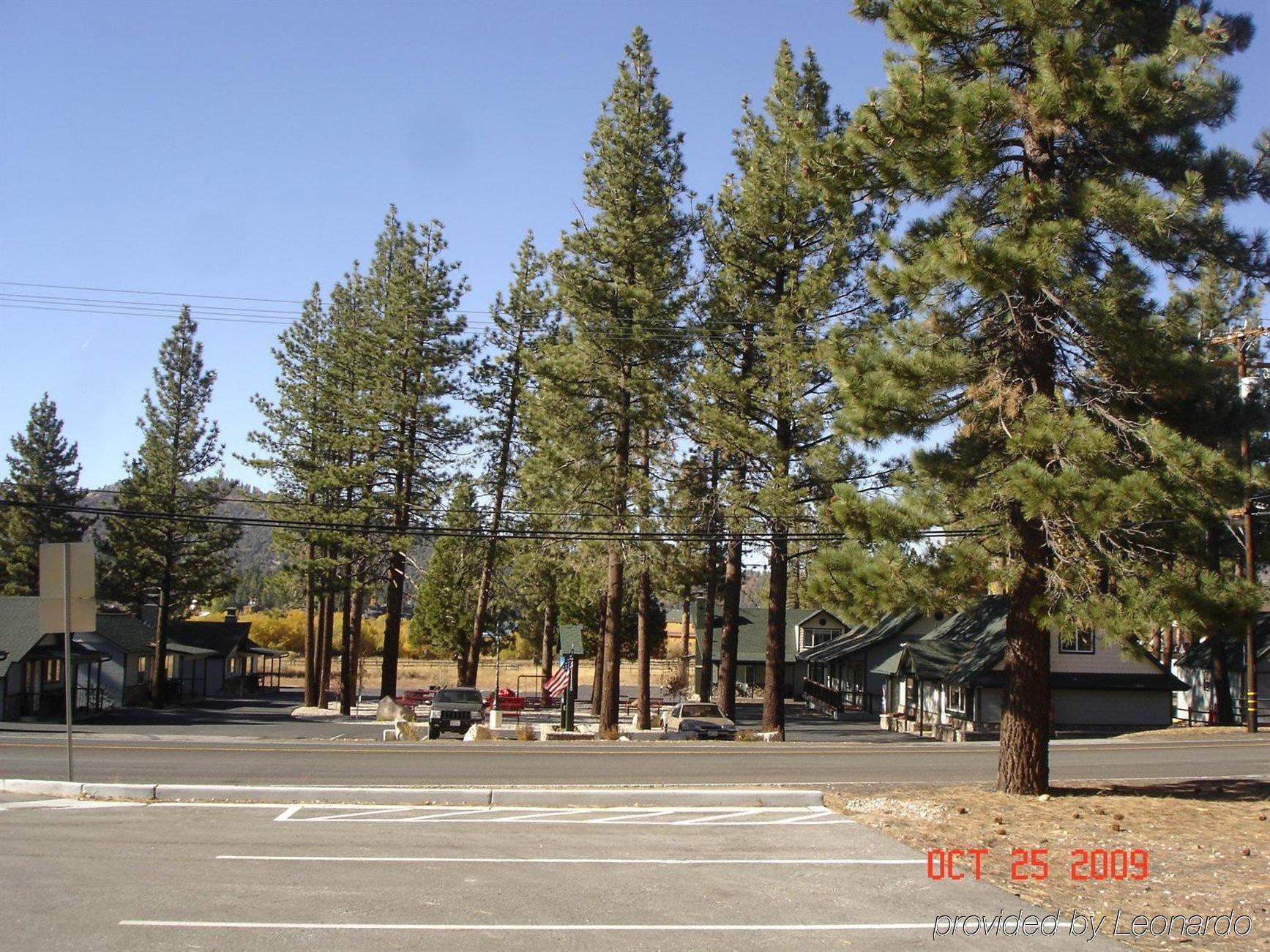 Bay Meadows Resort 大熊湖 外观 照片